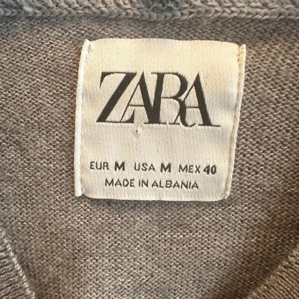 Zara Men's Wool Blend Gray Mock Neck Long sleeve shirt size Medium